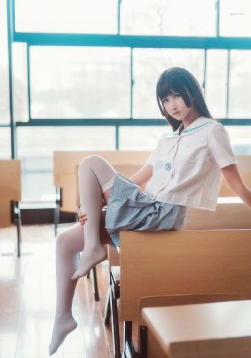 超奥特曼8兄弟_1080手机在线观看
